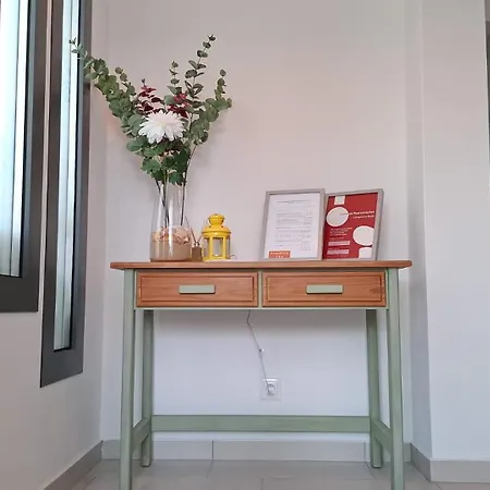 Deluxe - Luar Homestay *