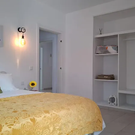Deluxe - Luar Homestay Aljezur